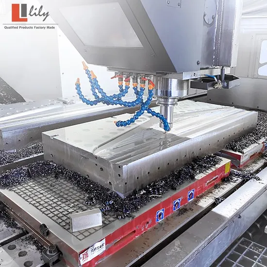 Linha de decoração de espuma de PVC, moldes de UPVC, moldes de extrusão, perfil de folha de PVC, matriz de extrusão, cabeça de matriz de extrusão de PVC