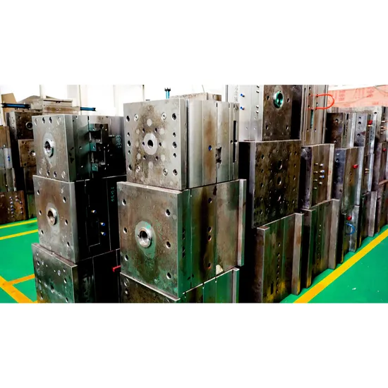 Soluções de moldes de injeção personalizadas para necessidades de fabricação de precisão